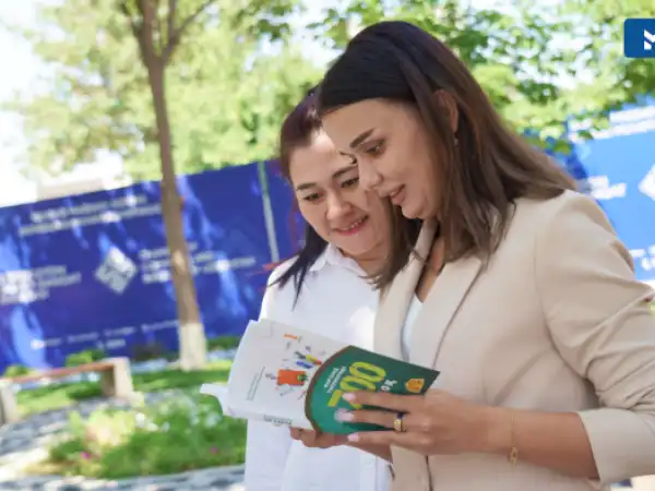 Kitap - ruwxıylıq ǵáziynesi: Mikrokreditbankte kitap yarmarkası shólkemlestirildi