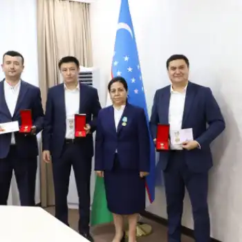 Накануне Дня Независимости сотрудников Микрокредитбанка наградили памятными знаками и почетными грамотами