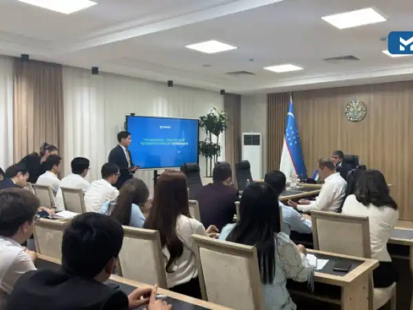 Состоялся открытый диалог с молодежью с участием Председателя Правления