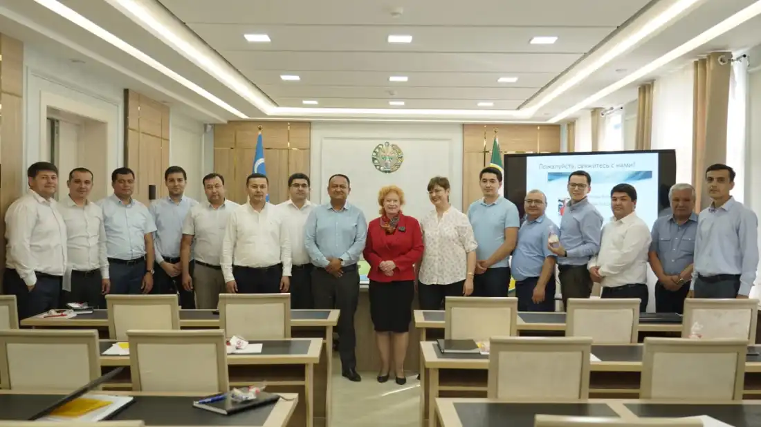 Семинар по бизнесу и лидерству прошел в Микрокредитбанке