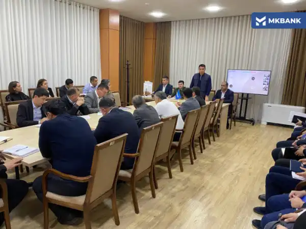 Navoiyda “Korrupsiyasiz bank” mavzusida muloqot o‘tkazildi