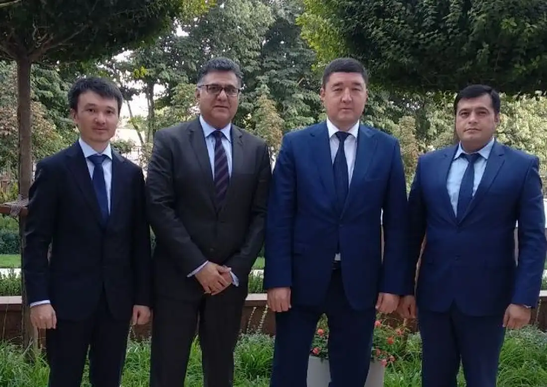 “Mikrokreditbank” ATB vakillarining Xalqaro savdoni moliyalash Islom korporatsiyasi vakillari bilan uchrashuvi boʻlib oʻtdi