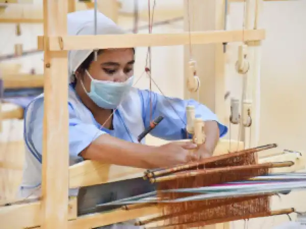 Mikrokreditbank kreditlari ko‘magida 5 mingga yaqin xotin-qizlar “Аyollar daftari” dan chiqarildi