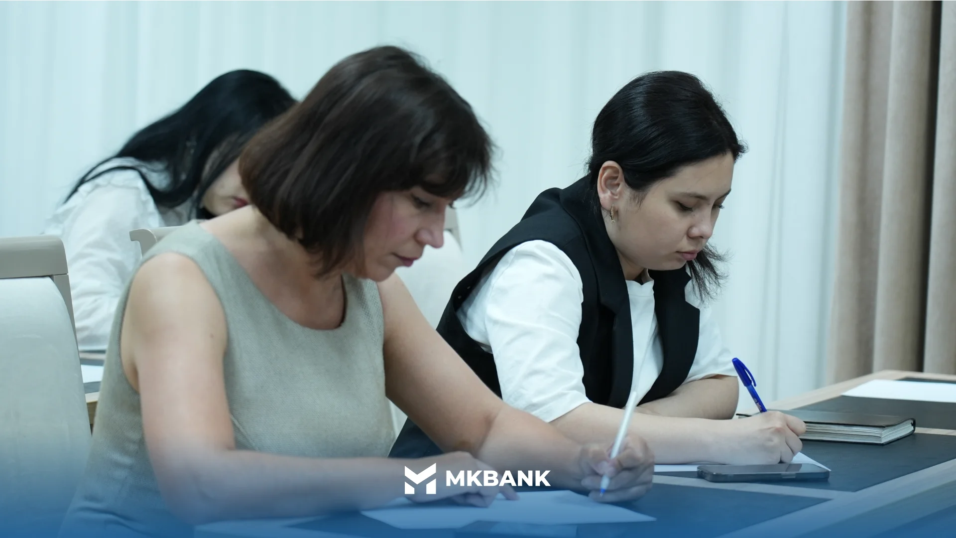 Frame 2131331338.png