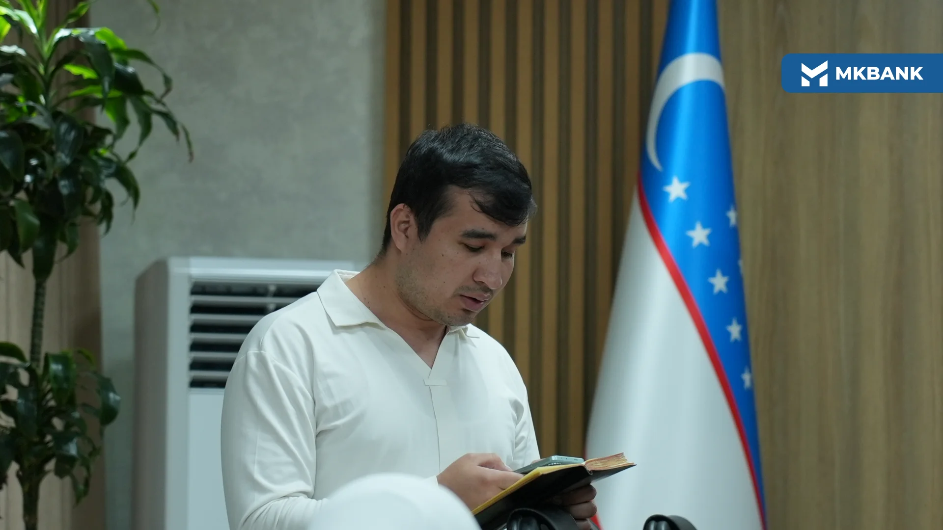 Frame 2131331399.png